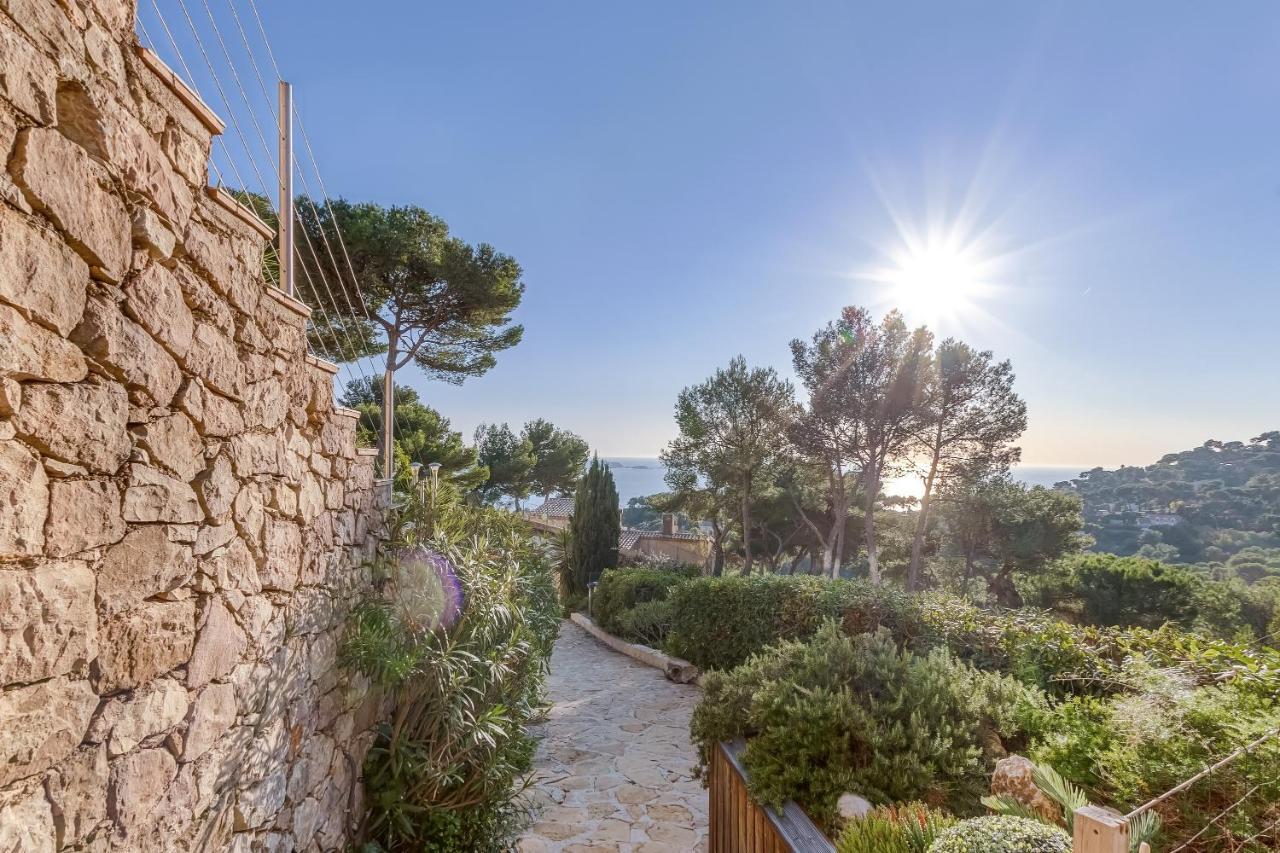 Appartement Beau T3 Au Mont Des Oiseaux à Hyères Extérieur photo